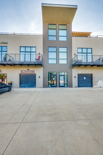 4755-4763 Algiers St, Dallas, TX à vendre - Photo du bâtiment - Image 2 de 26