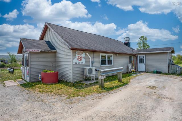 5474 Highway 289, Upper Stewiacke, NS à vendre Photo principale- Image 1 de 1