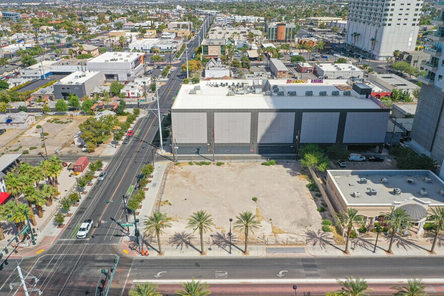 801 Casino Center, Las Vegas, NV à vendre - Photo du bâtiment - Image 3 de 9