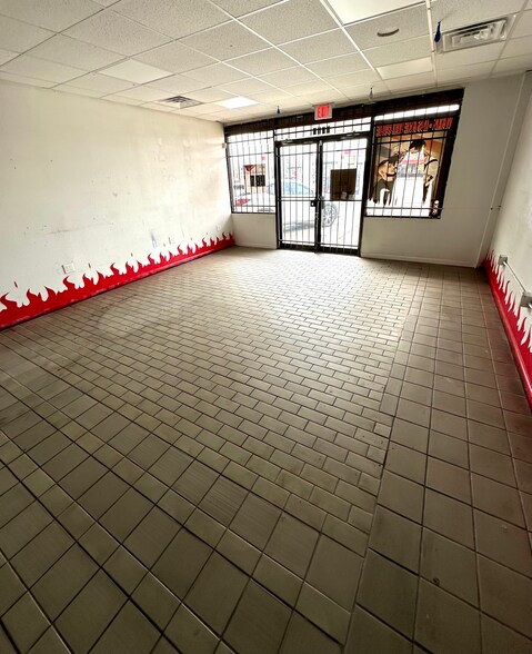 3313 Aldine Mail Rd, Houston, TX à louer - Photo du bâtiment - Image 2 de 2