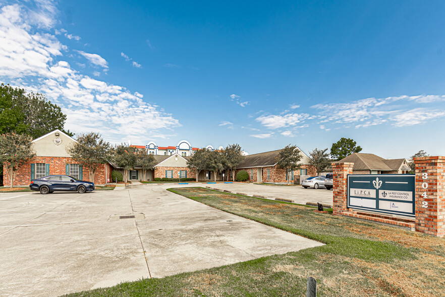 3042 Old Forge Dr, Baton Rouge, LA for lease - Building Photo - Image 2 of 31