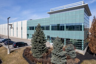 Plus de détails pour 600 Zenway Blvd, Woodbridge, ON - Industriel à louer