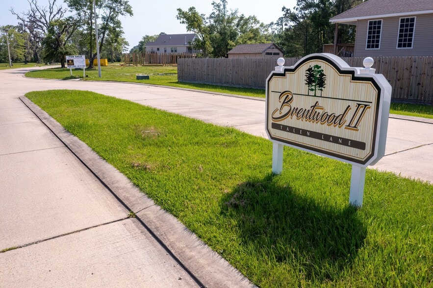 57308 Talen Lane, Slidell, LA à vendre - Photo du bâtiment - Image 2 de 8