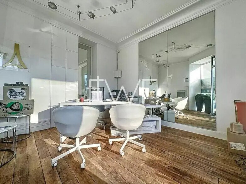 120 Avenue Henri Barbusse, Asnières-sur-Seine for lease - Interior Photo - Image 2 of 2