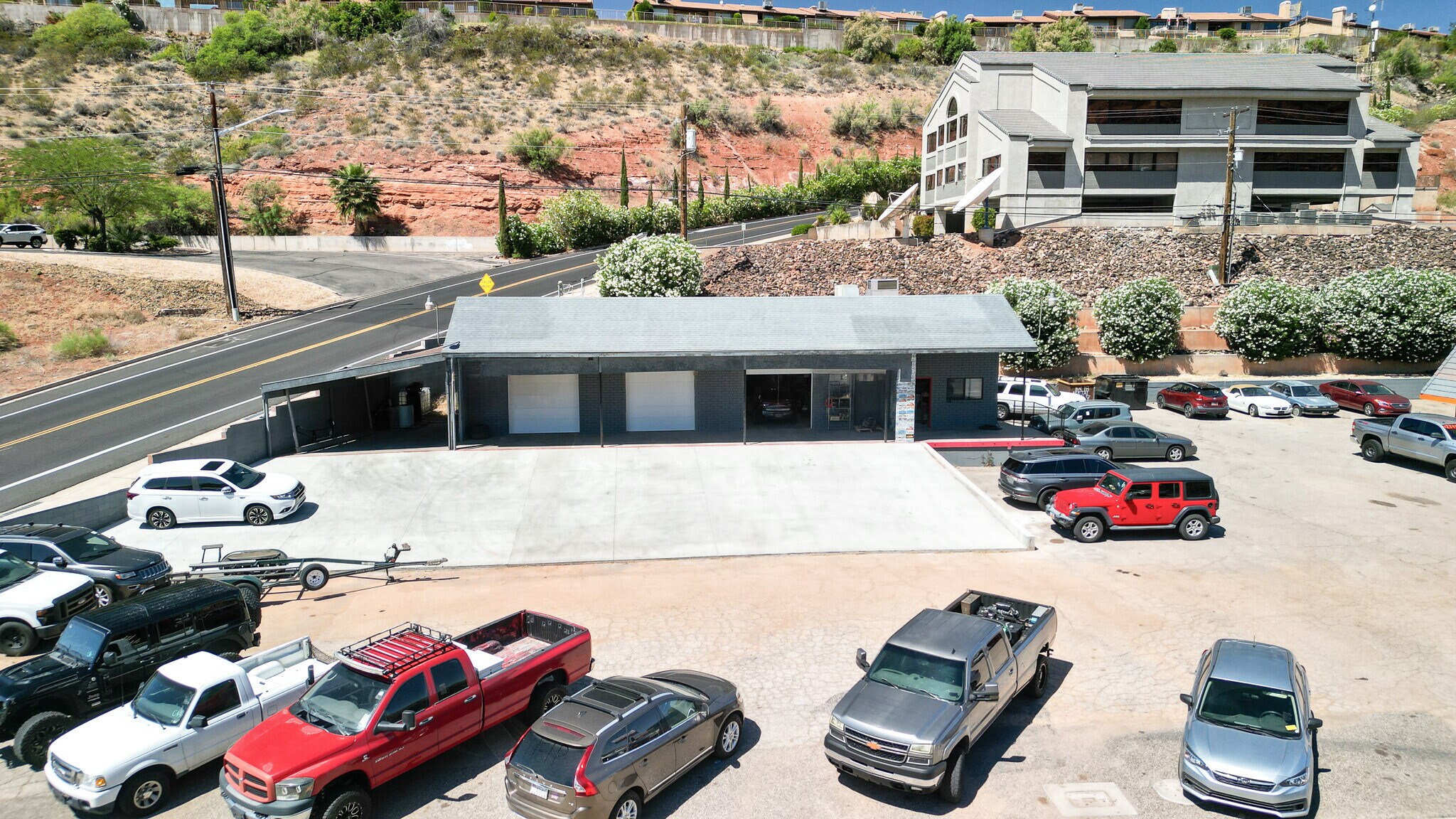 677 N Bluff St, St George, UT for lease Building Photo- Image 1 of 11