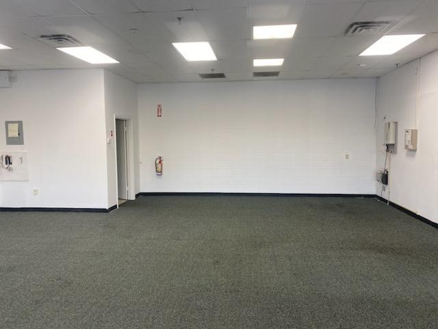 1426 Hartford Ave, Johnston, RI for lease - Building Photo - Image 3 of 13