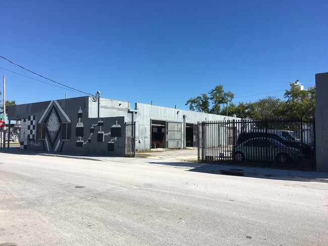 More details for 22-32 NW 20th St, Miami, FL - Retail for Sale