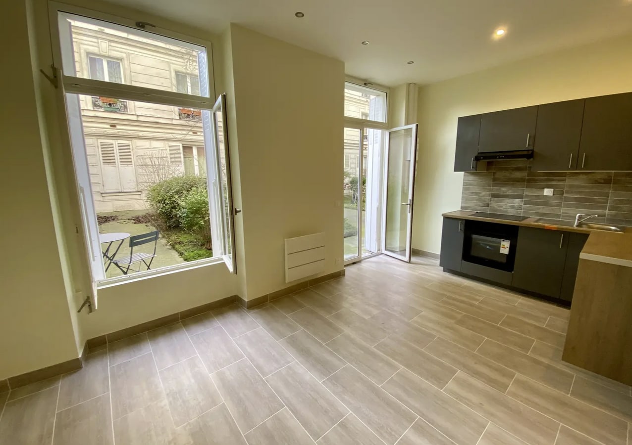 Paris, PAR 75009 - Unité 1 -  - Photo intérieure - Image 1 of 4