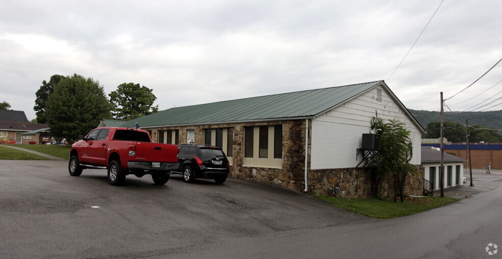 325 N Kingston Ave, Rockwood, TN à vendre - Photo principale - Image 2 de 10