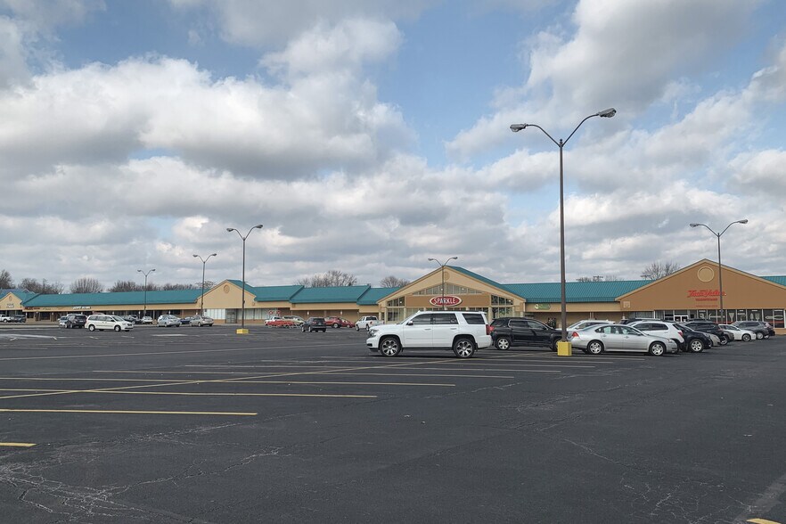 2080 W State St, New Castle, PA à louer - Photo du bâtiment - Image 1 de 3