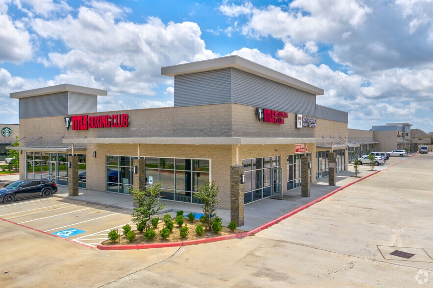 25031 Westheimer Pky, Katy, TX for lease - Primary Photo - Image 1 of 27