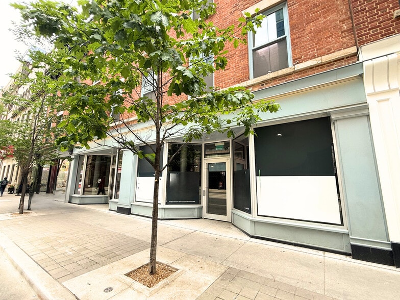 83 King St E, Toronto, ON for lease - Building Photo - Image 2 of 4