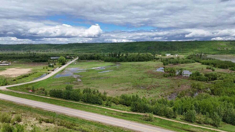 3136 Draper rd, Fort McMurray, AB for sale - Building Photo - Image 2 of 3