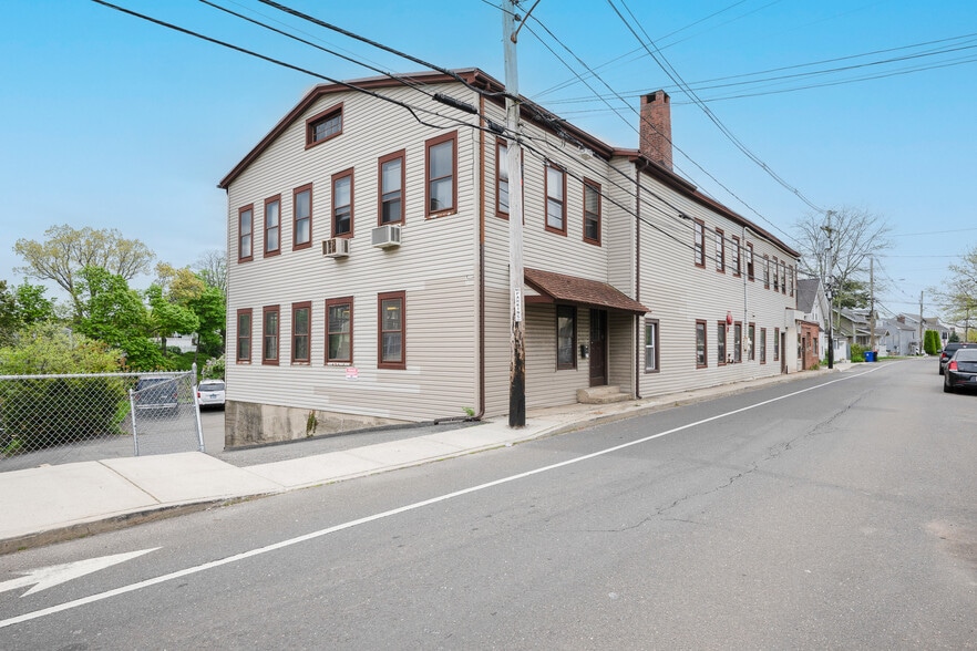 275 East Ave, Norwalk, CT à vendre - Photo du bâtiment - Image 3 de 23
