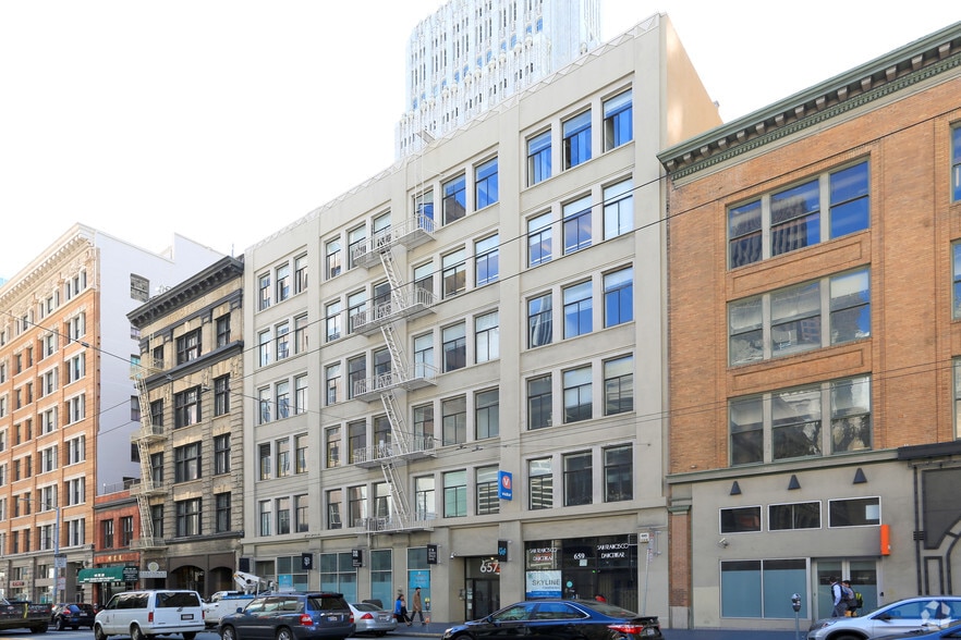 667 Mission St, San Francisco, CA à louer - Photo du bâtiment - Image 2 de 13