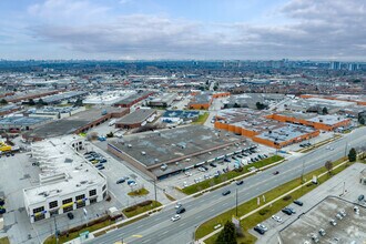 5601 Steeles Ave W, Toronto, ON - Aerial map view