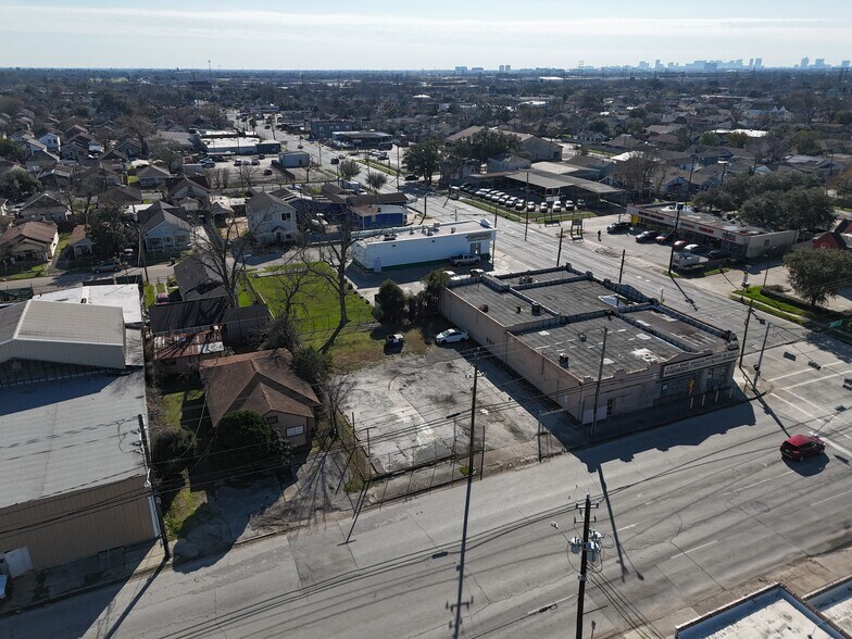 6802 Navigation Blvd, Houston, TX à vendre - Photo du bâtiment - Image 3 de 11