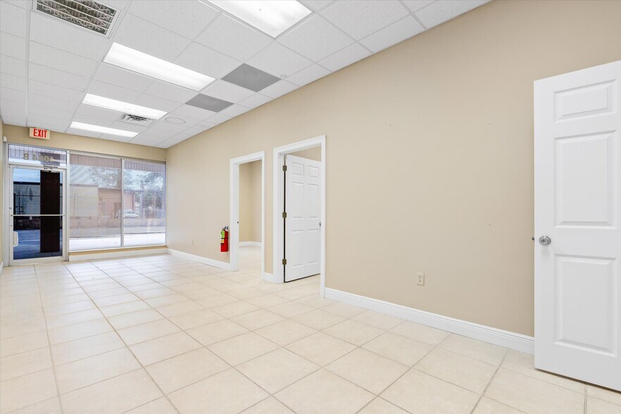 4080-4088 Government Blvd, Mobile, AL à vendre - Photo du bâtiment - Image 3 de 24