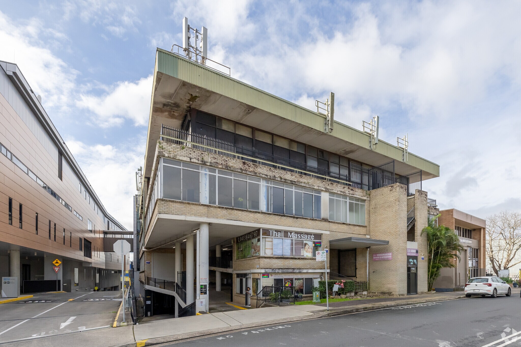 2-6 William St, Brookvale for sale Primary Photo- Image 1 of 7