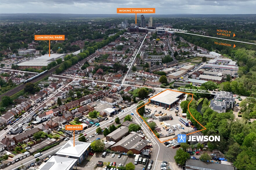 Monument Rd, Woking à vendre - Aérien - Image 3 de 14