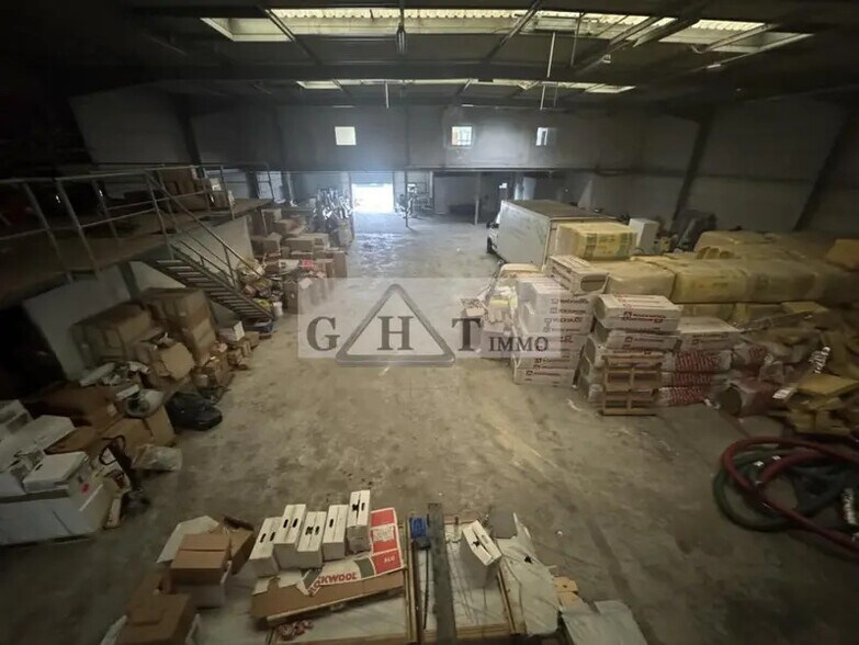 Industriel dans Choisy-le-Roi à vendre - Photo du bâtiment - Image 2 de 5
