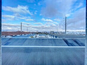 195 Avenue Francis De Pressensé, Vénissieux, RHO - AERIAL  map view