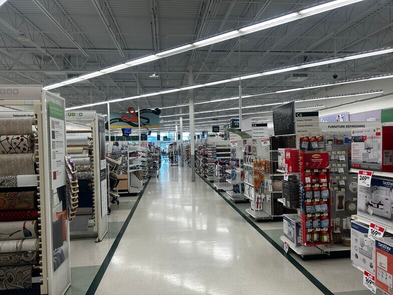 3958 Junior Prewitt Point, Osage Beach, MO à louer - Photo intérieure - Image 2 de 7