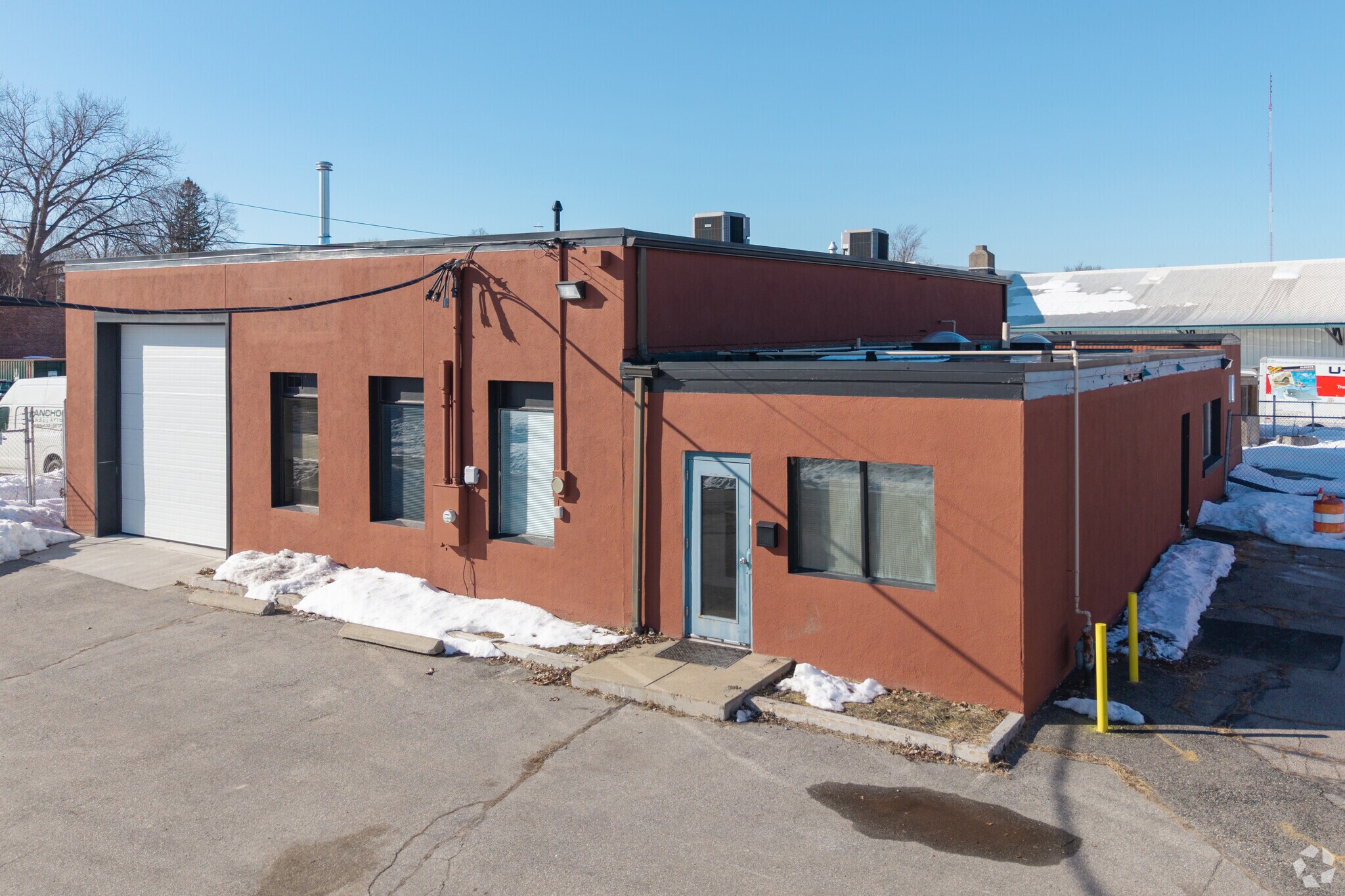 60 Edmund St, East Providence, RI for lease Primary Photo- Image 1 of 5