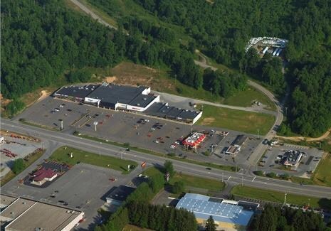 800 Robert C Byrd Dr, Crab Orchard, WV for lease Primary Photo- Image 1 of 7