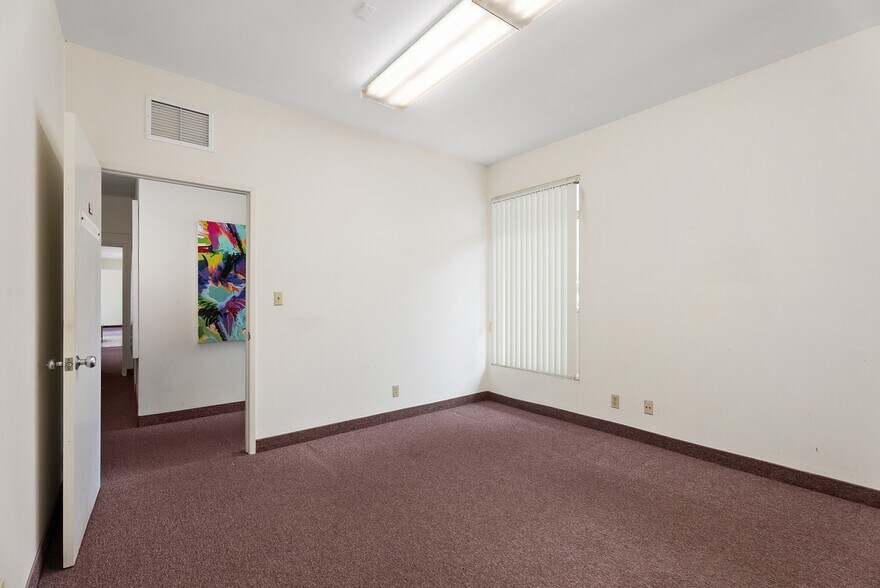 34231 Camino Capistrano, Dana Point, CA à louer - Photo du bâtiment - Image 3 de 15