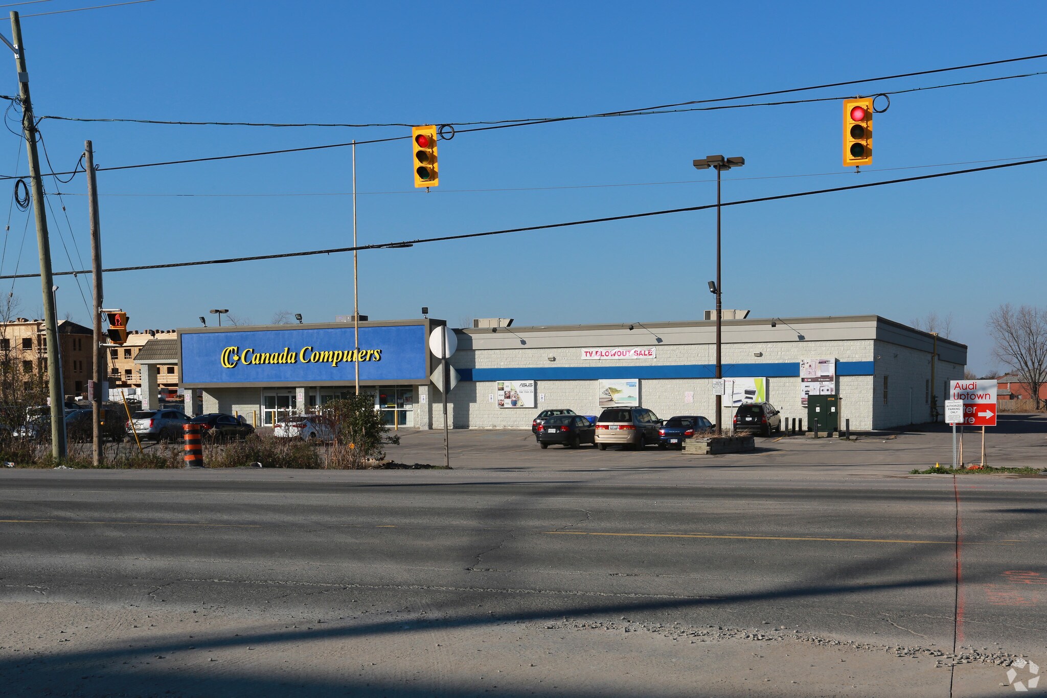 4038 Hwy-7, Markham, ON à vendre Photo principale- Image 1 de 1
