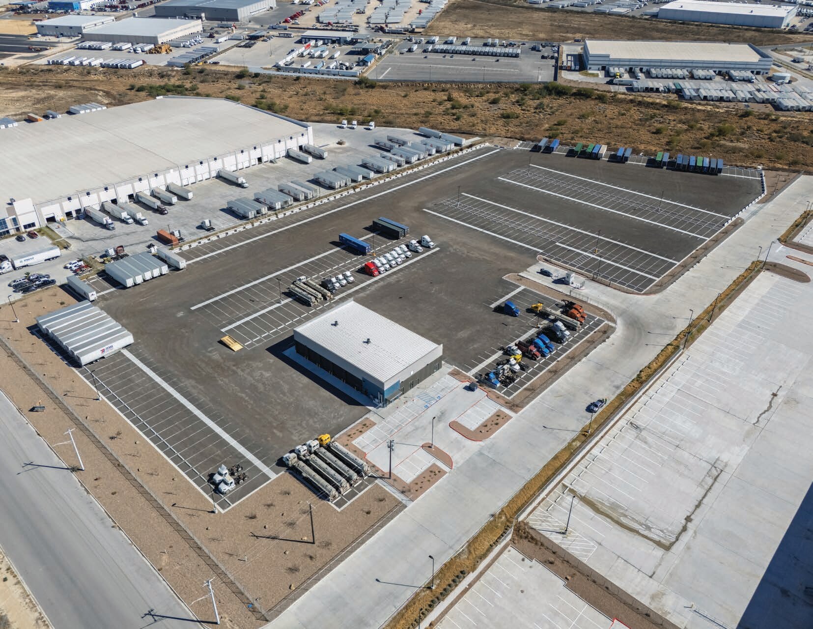 1203 Reuthinger Pky, Laredo, TX à louer Photo principale- Image 1 de 5