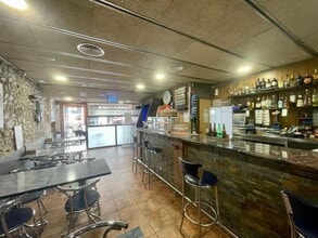 Commerce de détail dans Santa Coloma de Gramenet, Barcelona à louer Photo intérieure- Image 2 de 13