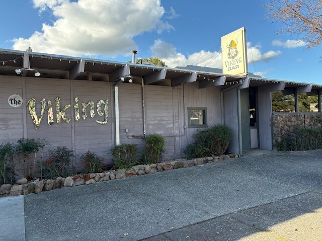 7377 Redwood Blvd, Novato, CA for lease Building Photo- Image 1 of 9