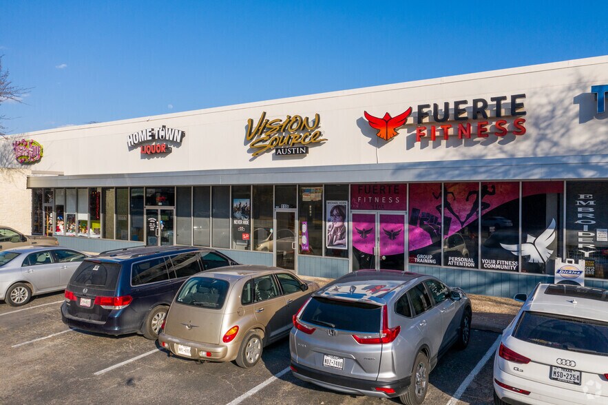 4631 Airport Blvd, Austin, TX à louer - Photo du bâtiment - Image 3 de 22