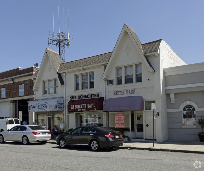 8-10 Irving Pl, Woodmere, NY for lease - Primary Photo - Image 1 of 26