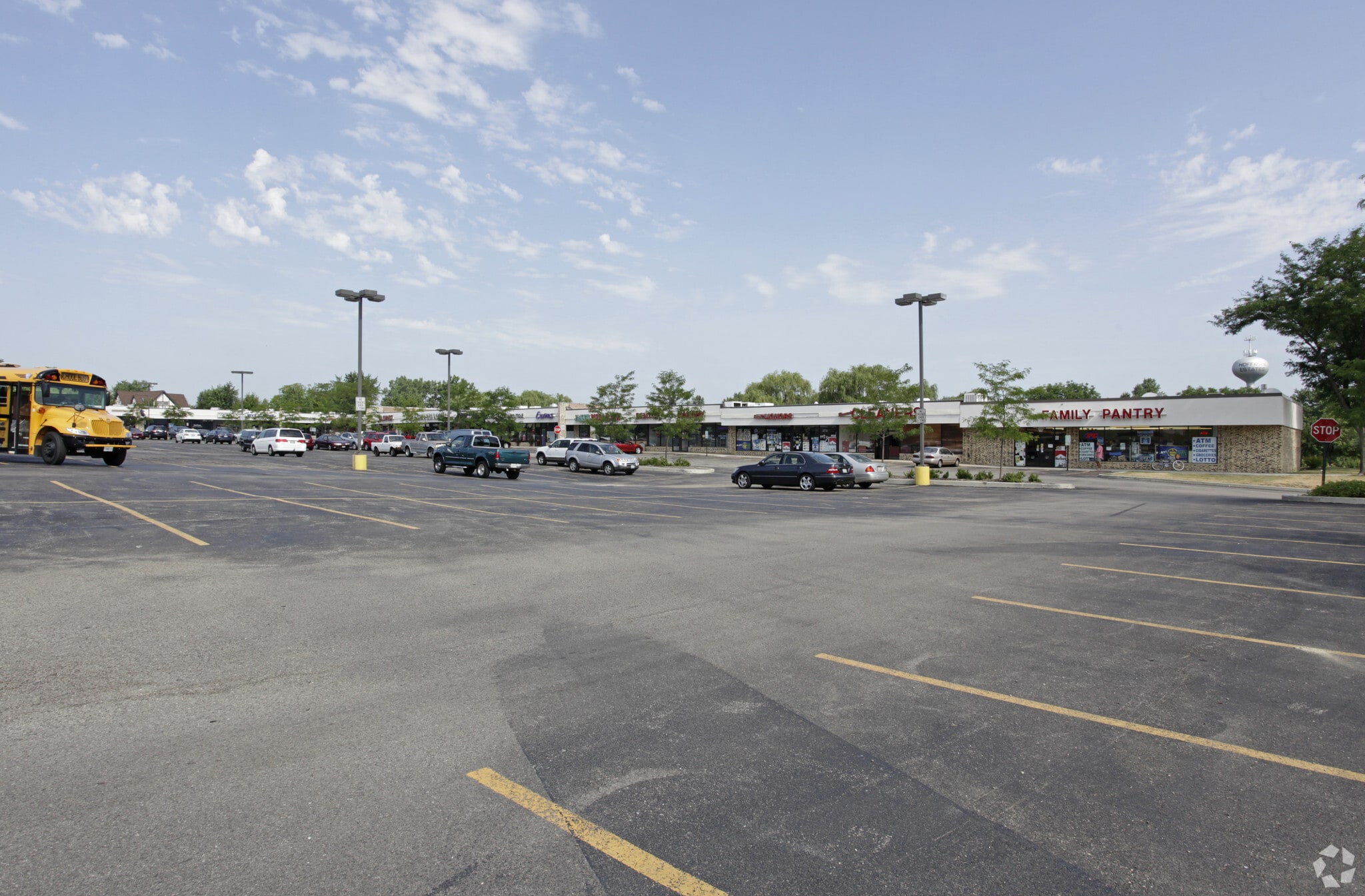 1710-1772 W Algonquin Rd, Schaumburg, IL for lease Primary Photo- Image 1 of 20