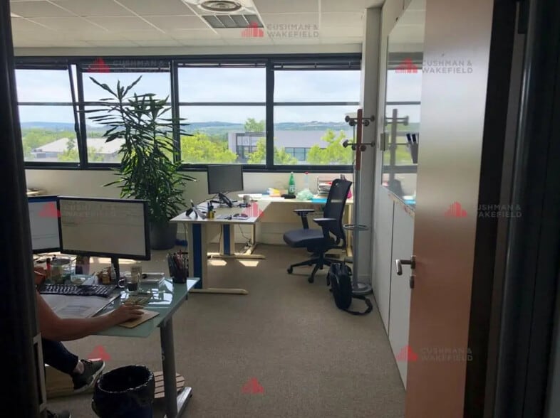 Bureau dans Dijon à louer - Photo intérieure - Image 3 de 5