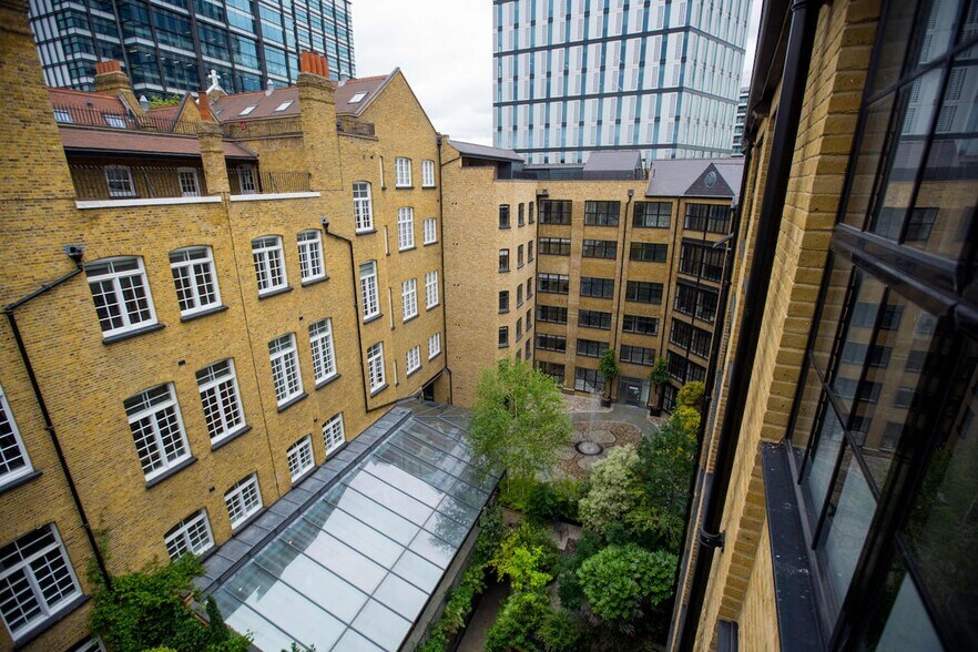 196 Old St, Londres à louer - Photo du bâtiment - Image 3 de 5
