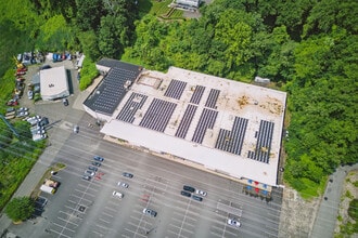 151 Springfield St, Agawam, MA à vendre Photo du bâtiment- Image 2 de 11