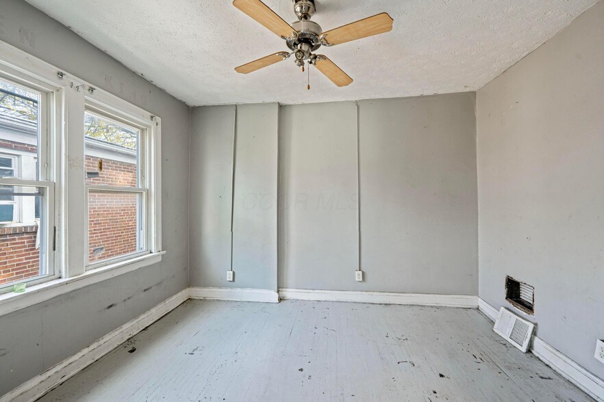 1657 Sullivant Ave, Columbus, OH for sale - Building Photo - Image 3 of 31