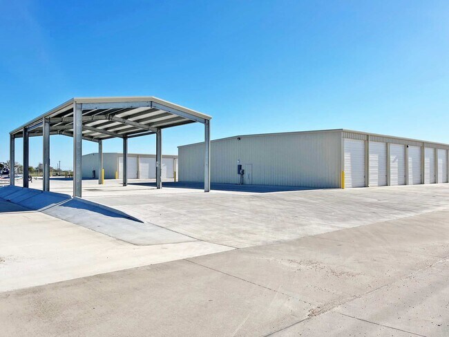 Plus de détails pour 502 Graham Rd, Corpus Christi, TX - Local d'activités, Industriel à louer