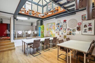 10 Rue Des Renaudes, Paris for lease Interior Photo- Image 1 of 11