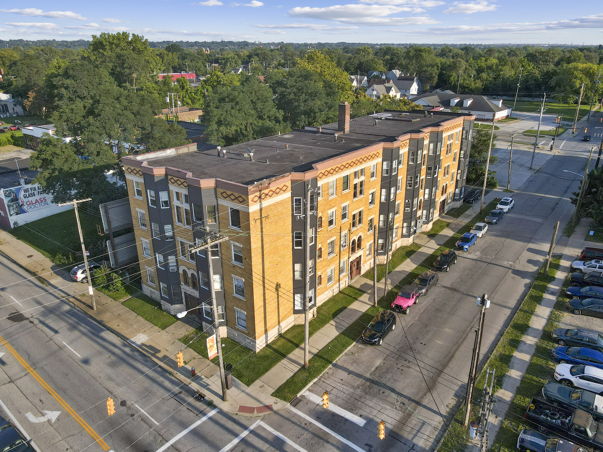 7102 Carnegie Ave, Cleveland, OH à vendre Photo du bâtiment- Image 1 de 1