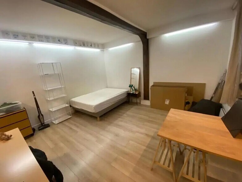 Bureau dans Paris à vendre - Photo du bâtiment - Image 3 de 5