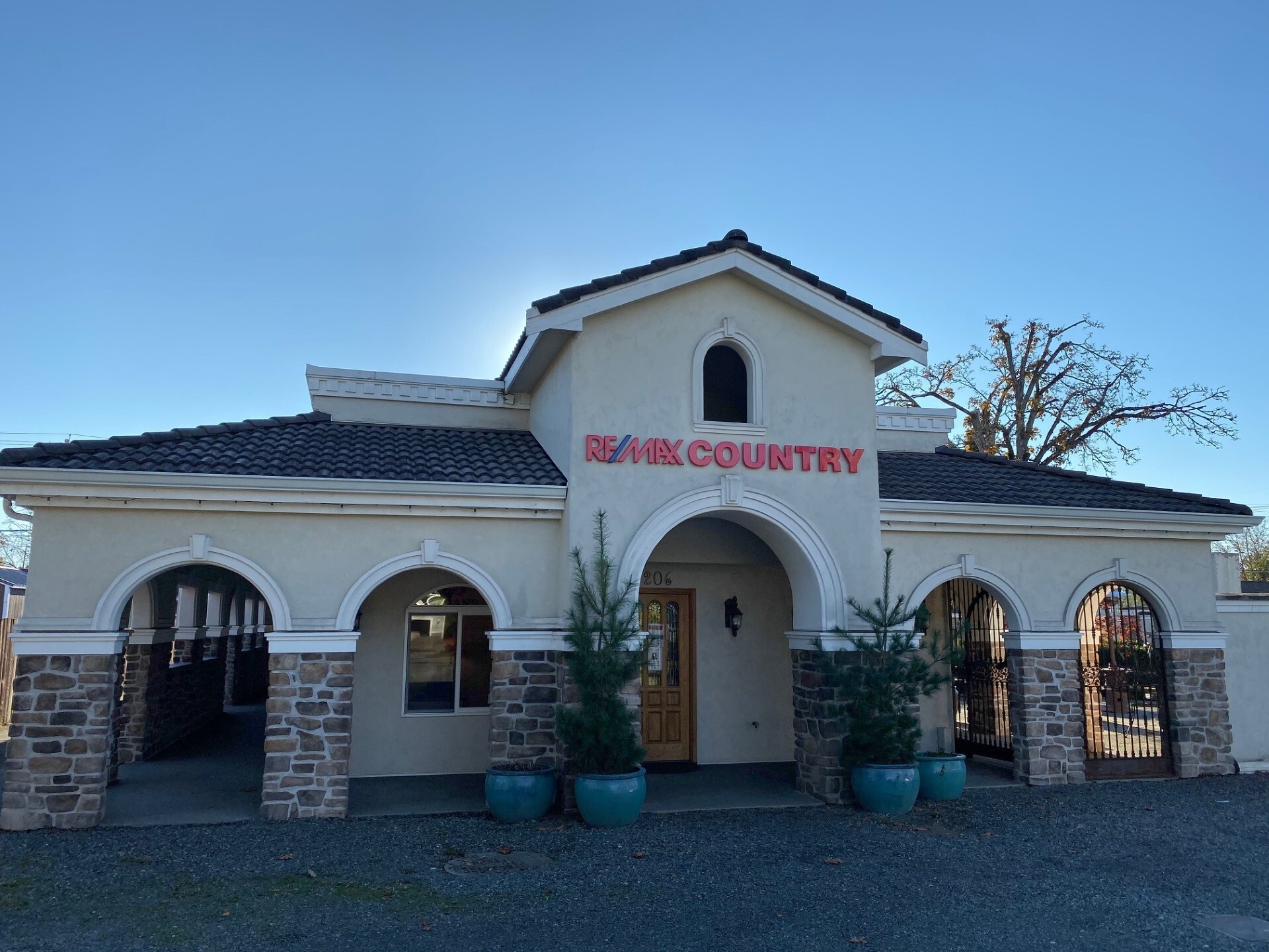 206 W Yelm Ave, Yelm, WA for lease Primary Photo- Image 1 of 2