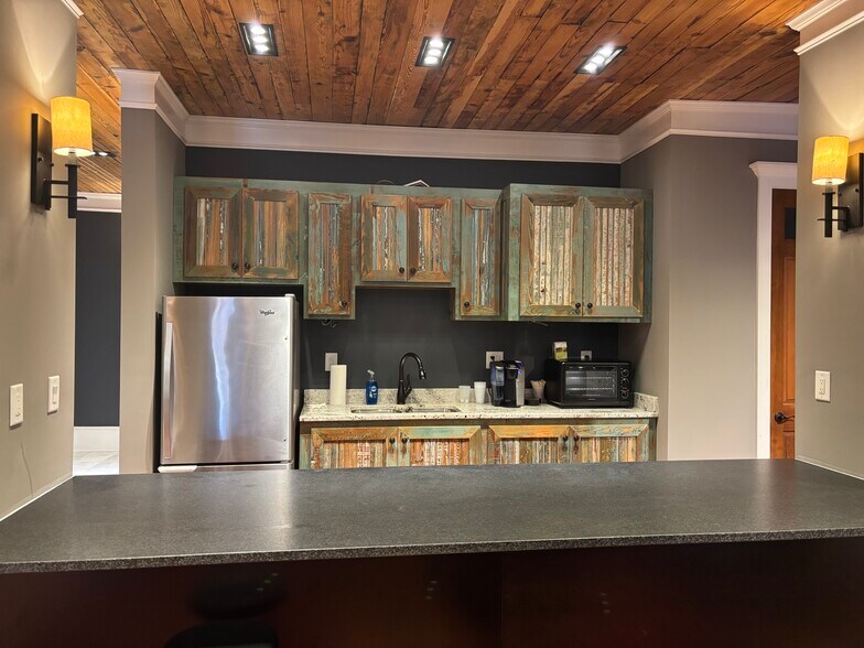 14A E Candler st, Winder, GA à louer - Photo intérieure - Image 3 de 4