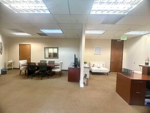 8599 Haven Ave, Rancho Cucamonga, CA à louer Photo intérieure- Image 2 de 16