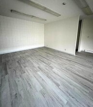 1860 Virginia Ave, North Bend, OR for lease Interior Photo- Image 1 of 6