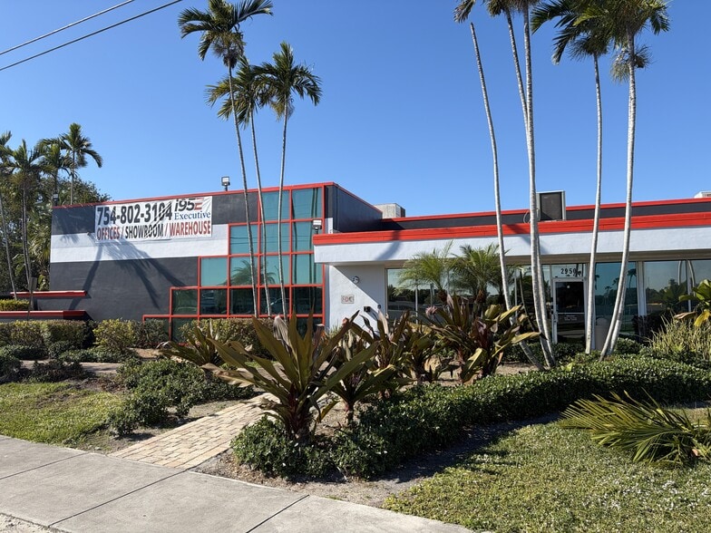 2950 N 28th Ter, Hollywood, FL for lease - Primary Photo - Image 1 of 22
